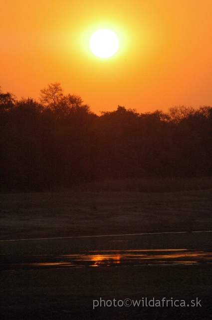 DSC_1281.JPG - The view of sunset river scene from Kiboko Camp near Flatdogs.